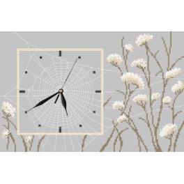 S 8667 Cross stitch pattern for smartphone - Clock with a spiderweb