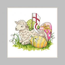 ZU 10348 Cross stitch kit - Postcard - Lamb with Easter eggs