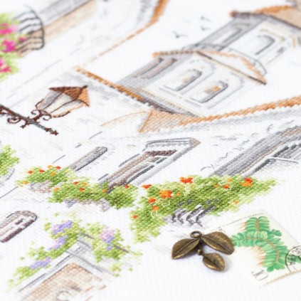 MN 250-214 Cross Stitch Kit - Old Street