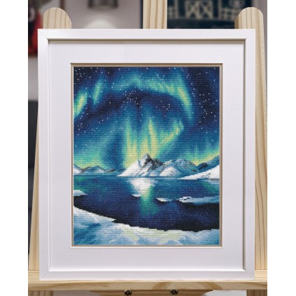 OV 1549 Cross stitch kit - Northern lights