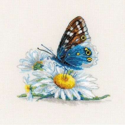 Rio 2220 Cross Stitch Kit Mouline - Fragile Beauty