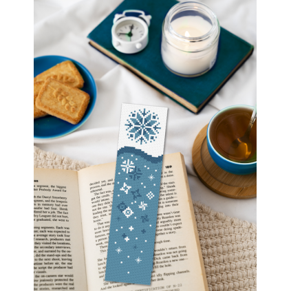 ZU 11098 Cross Stitch Kit - Bokmerke - 4 sesonger - Vinter