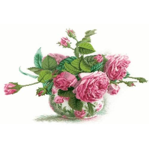 ZTM 202 Cross stitch kit - Roses in the vase ZTM 202 Cross stitch kit - Roses in the vase