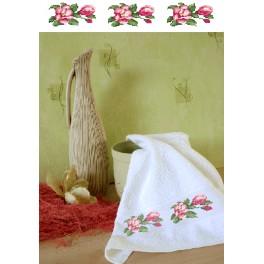 Z 4668 Cross stitch kit - Towel with magnolias