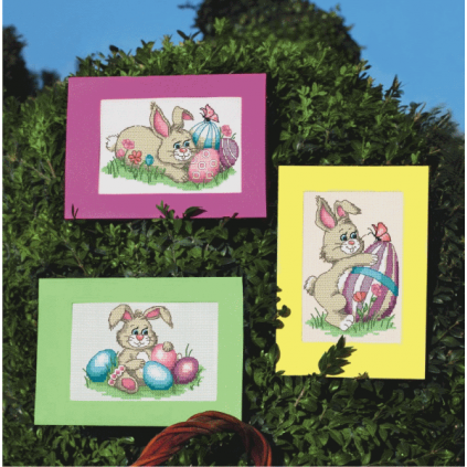 ZU 8624-01 Cross Stitch Kit - Påskekort - Bunny med påskeegg