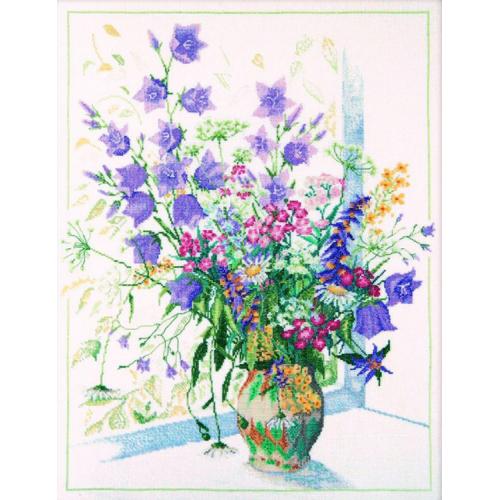 ZTM 052 Cross stitch kit - Wild flowers ZTM 052 Cross stitch kit - Wild flowers
