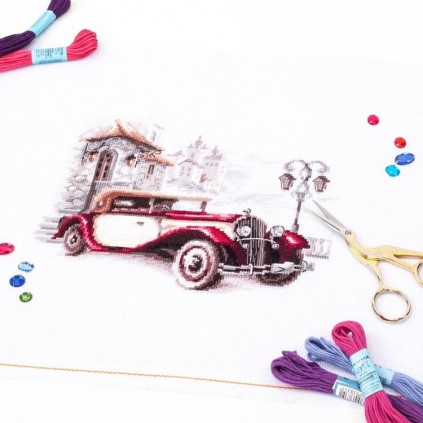 MN 110-022 Cross Stitch Kit - Retro Cadillac