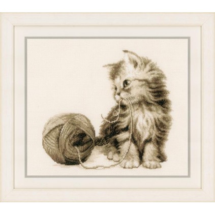 VPN -0162378 Cross Stitch Kit - Kitten