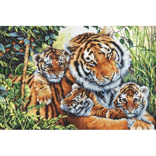 LETI 911 Cross stitch kit - Lily's pride LETI 911 Cross stitch kit - Lily's pride