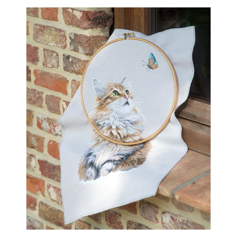 Set of 5 Handmade Floss Bobbins: Kitty Cats – Subversive Cross Stitch